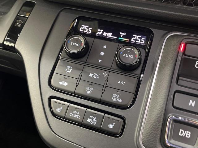 ステップワゴン ｅ：ＨＥＶスパーダ　禁煙車　純正１１．４型ナビＴＶ　純正１５．６型後席モニター　バックカメラ　ホンダセンシング　両側電動ドア　電動バックドア　渋滞追従アダプティブクルーズ　半革　シートヒーター　後席オートエアコン（8枚目）