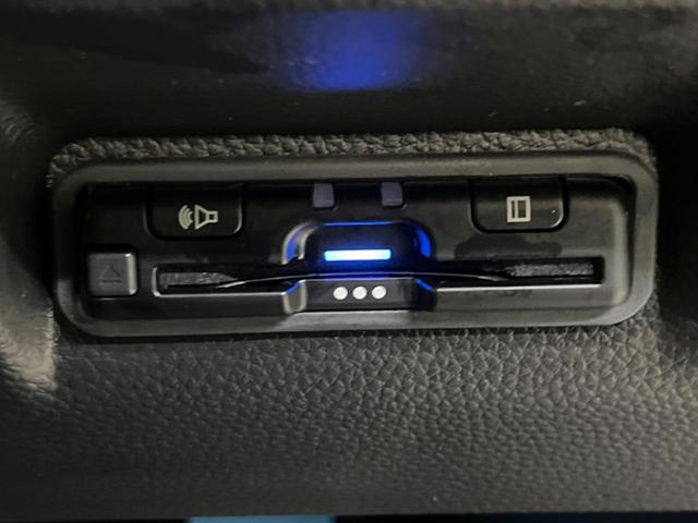 ステップワゴン ｅ：ＨＥＶスパーダ　禁煙車　純正１１．４型ナビＴＶ　純正１５．６型後席モニター　バックカメラ　ホンダセンシング　両側電動ドア　電動バックドア　渋滞追従アダプティブクルーズ　半革　シートヒーター　後席オートエアコン（34枚目）