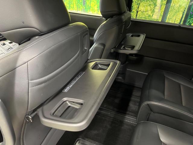 ステップワゴン ｅ：ＨＥＶスパーダ　禁煙車　純正１１．４型ナビＴＶ　純正１５．６型後席モニター　バックカメラ　ホンダセンシング　両側電動ドア　電動バックドア　渋滞追従アダプティブクルーズ　半革　シートヒーター　後席オートエアコン（37枚目）