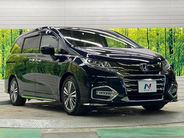 高透明度のガラス皮膜で撥水はもちろん、上質なツヤ・光沢を実現。紫外線や酸性雨から大切な愛車を保護し、色あせ・劣化を防止。「弾スプラッシュコート」、「弾プリミッサコート」からお選びいただけます。