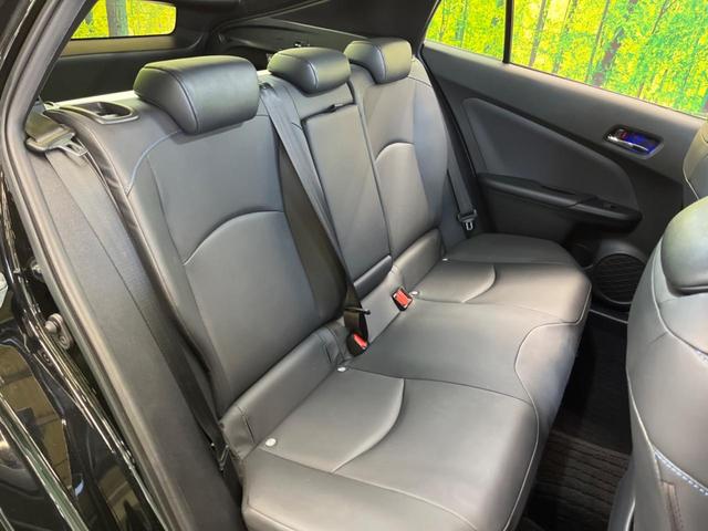プリウス Sツーリングセレクション 禁煙車 純正8型ディスプレイ パノラミックビューモニタ セーフティセンス インテリジェントクリアランスソナー AppleCarPlay ETC LEDフォグ 合皮レザーシート シートヒーター(10枚目)