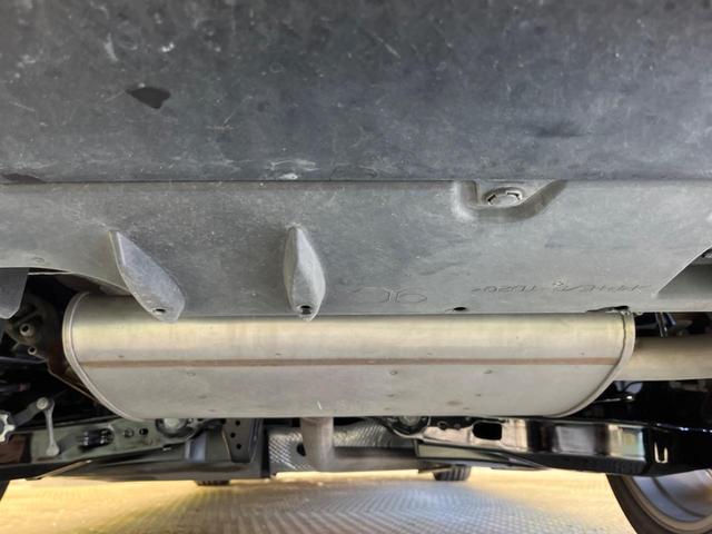 プリウス Sツーリングセレクション 禁煙車 純正8型ディスプレイ パノラミックビューモニタ セーフティセンス インテリジェントクリアランスソナー AppleCarPlay ETC LEDフォグ 合皮レザーシート シートヒーター(18枚目)