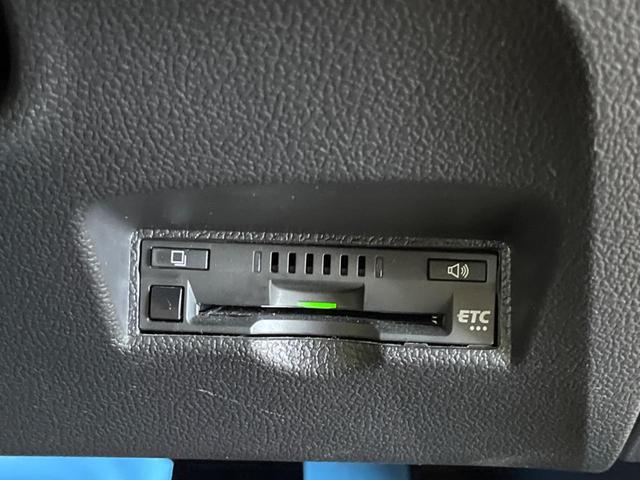 プリウス Sツーリングセレクション 禁煙車 純正8型ディスプレイ パノラミックビューモニタ セーフティセンス インテリジェントクリアランスソナー AppleCarPlay ETC LEDフォグ 合皮レザーシート シートヒーター(31枚目)