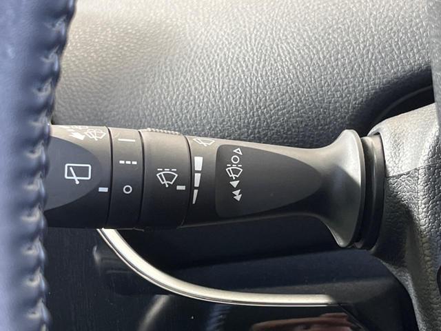 プリウス Sツーリングセレクション 禁煙車 純正8型ディスプレイ パノラミックビューモニタ セーフティセンス インテリジェントクリアランスソナー AppleCarPlay ETC LEDフォグ 合皮レザーシート シートヒーター(45枚目)