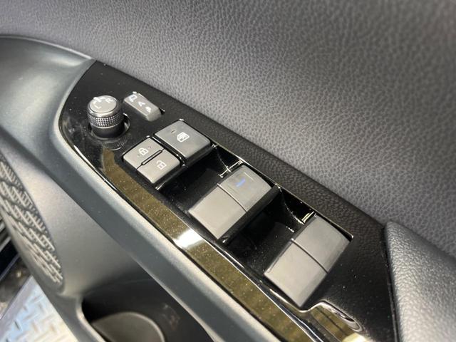 プリウス Sツーリングセレクション 禁煙車 純正8型ディスプレイ パノラミックビューモニタ セーフティセンス インテリジェントクリアランスソナー AppleCarPlay ETC LEDフォグ 合皮レザーシート シートヒーター(50枚目)