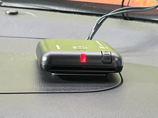 スペーシア ハイブリッドＸ　２トーンルーフ　禁煙車　ナビフルセグ　両側電動ドア　バックカメラ　ＬＥＤヘッド　ＥＴＣ　Ｂｌｕｅｔｏｏｔｈ　セーフティサポート　リアパーキングセンサ　シートヒーター　後席サーキュレーター／サンシェード（32枚目）