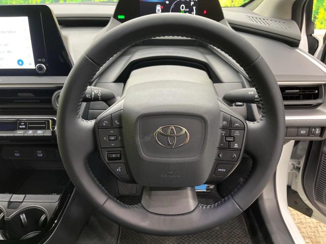 【トヨタセーフティセンス】走行中に前方の車両等を認識し、衝突しそうな時は警報とブレーキで衝突回避と被害軽減をアシスト。より安全にドライブをお楽しみいただけます。