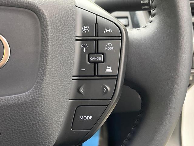 【レーダークルーズコントロール】高速道路での長距離走行が楽に！！自動で速度を保つクルーズコントロールが、衝突軽減システムと連携し、前方の車両を感知して車間を保つように速度調節してくれます！！