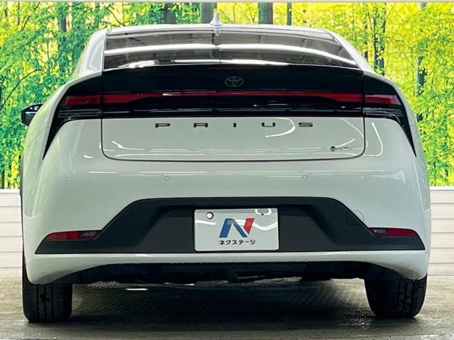 安心の最長１０年・走行無制限保証（有償）をご用意。保証内容も充実はもちろん、無料点検＆オイル交換や、年中無休の全国・２４時間ロードサービスも付帯されておりますのでご安心下さい。