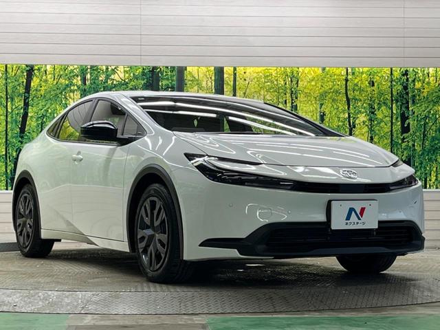 高透明度のガラス皮膜で撥水はもちろん、上質なツヤ・光沢を実現。紫外線や酸性雨から大切な愛車を保護し、色あせ・劣化を防止。「弾スプラッシュコート」、「弾プリミッサコート」からお選びいただけます。