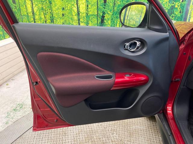 ジューク 15RX 禁煙車 純正ナビフルセグ HIDヘッド 純正OP17インチAW バックカメラ ETC Bluetooth スマートキー オートエアコン オートライト 革巻ステアリング DVD再生(35枚目)