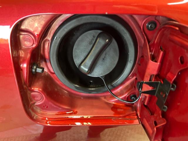 ジューク 15RX 禁煙車 純正ナビフルセグ HIDヘッド 純正OP17インチAW バックカメラ ETC Bluetooth スマートキー オートエアコン オートライト 革巻ステアリング DVD再生(54枚目)