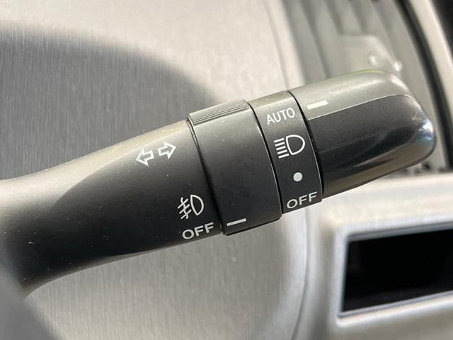 プリウスアルファ Ｓ　チューン　ブラック　禁煙車　アルパイン９型ナビ　バックカメラ　コーナーセンサー　ＬＥＤヘッド　ビルトインＥＴＣ　純正１６インチＡＷ　オートライト　オートエアコン　Ｂｌｕｅｔｏｏｔｈ　ＣＤ／ＤＶＤ　革巻きステアリング（46枚目）