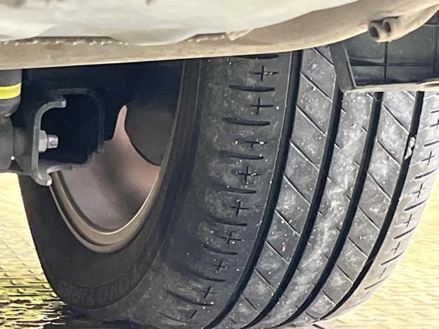 ヴォクシー ハイブリッドＳ－Ｚ　禁煙車　純正１０．５型ナビＴＶ　セーフティーセンス　バックカメラ　１００Ｖ電源　ハーフレザーシート　ドラレコ　ＥＴＣ２．０　コーナーセンサー　スマートキー　ＬＥＤヘッド　純正１７インチＡＷ（22枚目）