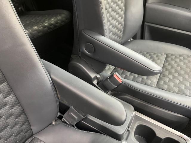 ヴォクシー ハイブリッドＳ－Ｚ　禁煙車　純正１０．５型ナビＴＶ　セーフティーセンス　バックカメラ　１００Ｖ電源　ハーフレザーシート　ドラレコ　ＥＴＣ２．０　コーナーセンサー　スマートキー　ＬＥＤヘッド　純正１７インチＡＷ（31枚目）