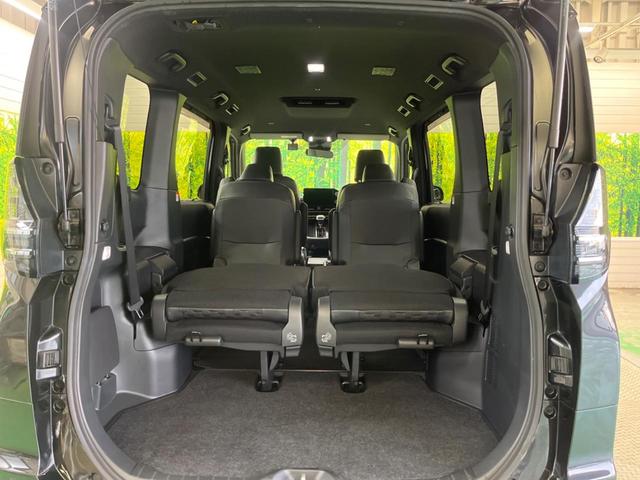 ヴォクシー ハイブリッドＳ－Ｚ　禁煙車　純正１０．５型ナビＴＶ　セーフティーセンス　バックカメラ　１００Ｖ電源　ハーフレザーシート　ドラレコ　ＥＴＣ２．０　コーナーセンサー　スマートキー　ＬＥＤヘッド　純正１７インチＡＷ（38枚目）