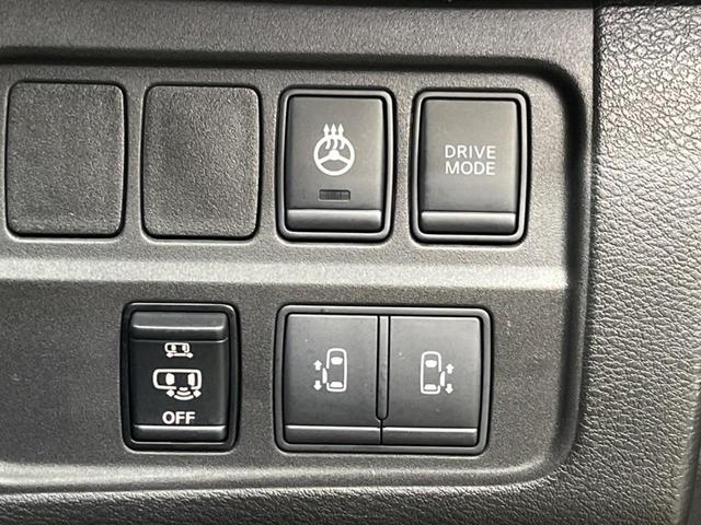 セレナ ｅ－パワー　ハイウェイスターＶ　禁煙車　純正９型ナビフルセグ　全周囲カメラ　後席モニター　両側電動ドア　衝突被害軽減システム　ＬＥＤヘッド　純正１５インチＡＷ　オートライト　オートエアコン　リアエアコン　Ｂｌｕｅｔｏｏｔｈ　ＣＤ（7枚目）