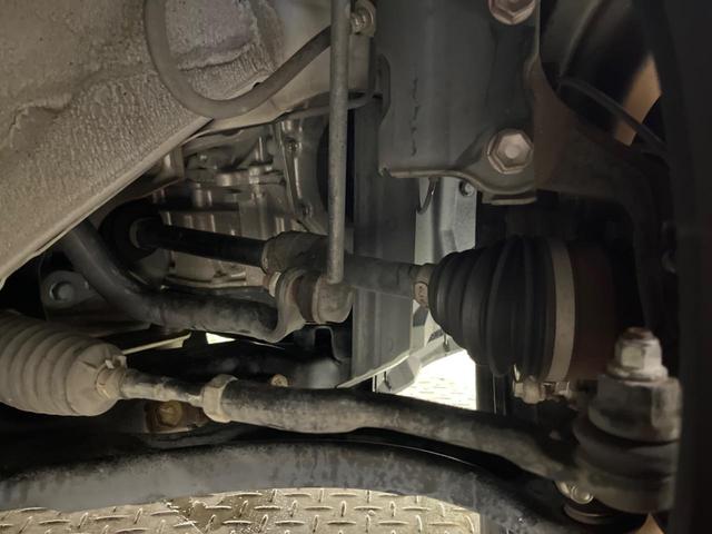 セレナ ｅ－パワー　ハイウェイスターＶ　禁煙車　純正９型ナビフルセグ　全周囲カメラ　後席モニター　両側電動ドア　衝突被害軽減システム　ＬＥＤヘッド　純正１５インチＡＷ　オートライト　オートエアコン　リアエアコン　Ｂｌｕｅｔｏｏｔｈ　ＣＤ（21枚目）