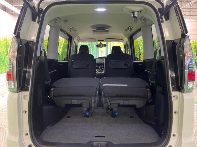 セレナ ｅ－パワー　ハイウェイスターＶ　禁煙車　純正９型ナビフルセグ　全周囲カメラ　後席モニター　両側電動ドア　衝突被害軽減システム　ＬＥＤヘッド　純正１５インチＡＷ　オートライト　オートエアコン　リアエアコン　Ｂｌｕｅｔｏｏｔｈ　ＣＤ（47枚目）