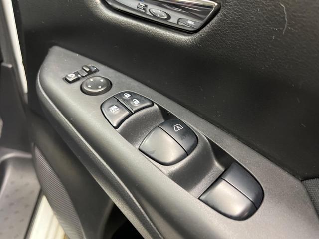 セレナ ｅ－パワー　ハイウェイスターＶ　禁煙車　純正９型ナビフルセグ　全周囲カメラ　後席モニター　両側電動ドア　衝突被害軽減システム　ＬＥＤヘッド　純正１５インチＡＷ　オートライト　オートエアコン　リアエアコン　Ｂｌｕｅｔｏｏｔｈ　ＣＤ（58枚目）