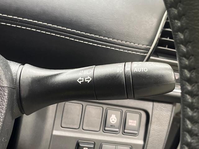 セレナ ｅ－パワー　ハイウェイスターＶ　禁煙車　純正９型ナビフルセグ　全周囲カメラ　後席モニター　両側電動ドア　衝突被害軽減システム　ＬＥＤヘッド　純正１５インチＡＷ　オートライト　オートエアコン　リアエアコン　Ｂｌｕｅｔｏｏｔｈ　ＣＤ（60枚目）