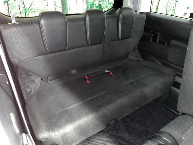 ステップワゴンスパーダ Ｚ　クールスピリット　禁煙車　純正９型ナビＴＶ　両側電動ドア　バックカメラ　ＨＩＤヘッド　純正１７インチＡＷ　クルーズコントロール　半革シート　スマートキー　オートエアコン　ＥＴＣ　Ｂｌｕｅｔｏｏｔｈ　ＤＶＤ再生（10枚目）