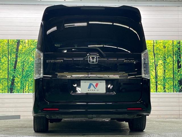 ステップワゴンスパーダ Ｚ　クールスピリット　禁煙車　純正９型ナビＴＶ　両側電動ドア　バックカメラ　ＨＩＤヘッド　純正１７インチＡＷ　クルーズコントロール　半革シート　スマートキー　オートエアコン　ＥＴＣ　Ｂｌｕｅｔｏｏｔｈ　ＤＶＤ再生（15枚目）