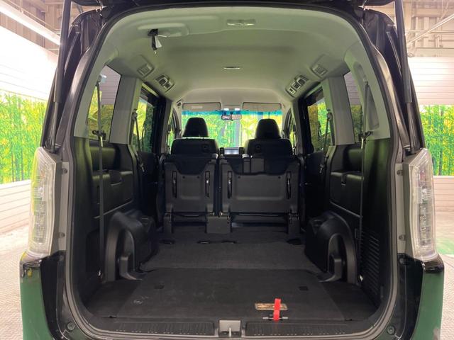 ステップワゴンスパーダ Ｚ　クールスピリット　禁煙車　純正９型ナビＴＶ　両側電動ドア　バックカメラ　ＨＩＤヘッド　純正１７インチＡＷ　クルーズコントロール　半革シート　スマートキー　オートエアコン　ＥＴＣ　Ｂｌｕｅｔｏｏｔｈ　ＤＶＤ再生（41枚目）