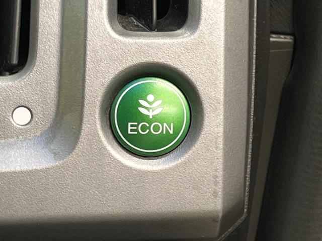 ステップワゴンスパーダ Ｚ　クールスピリット　禁煙車　純正９型ナビＴＶ　両側電動ドア　バックカメラ　ＨＩＤヘッド　純正１７インチＡＷ　クルーズコントロール　半革シート　スマートキー　オートエアコン　ＥＴＣ　Ｂｌｕｅｔｏｏｔｈ　ＤＶＤ再生（47枚目）