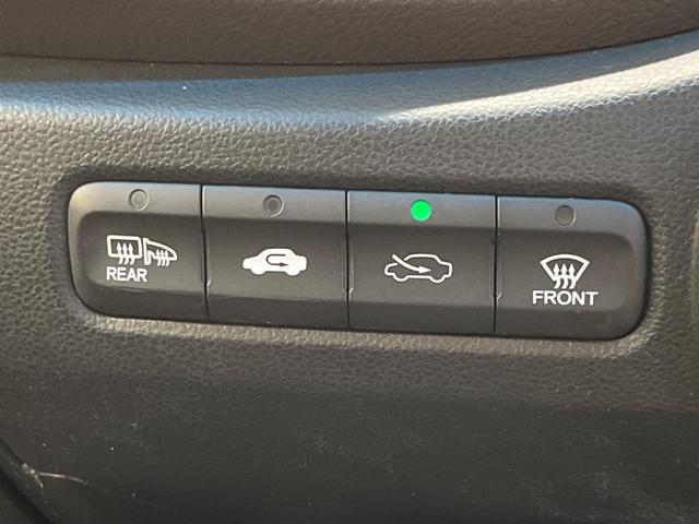 フィットシャトルハイブリッド ハイブリッド・スマートセレクション　ファインライン　禁煙車　純正ナビＴＶ　バックカメラ　ＨＩＤヘッド　クルーズコントロール　スマートキー　ＥＴＣ　半革シート　シートヒーター　オートライト　オートエアコン　４スピーカー　ＤＶＤ再生（40枚目）