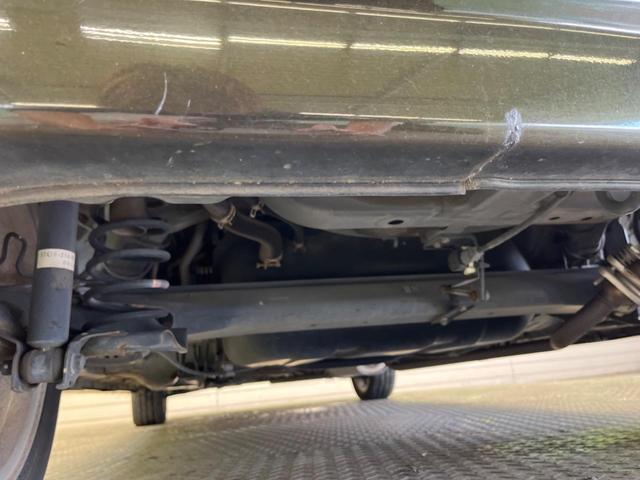 ゼストスパーク W 禁煙車 HIDヘッド 純正14インチAW スマートキー オートエアコン 純正CDオーディオ スエード調ファブリックシート(20枚目)