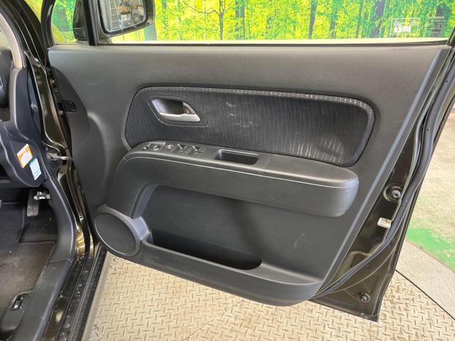 ゼストスパーク W 禁煙車 HIDヘッド 純正14インチAW スマートキー オートエアコン 純正CDオーディオ スエード調ファブリックシート(39枚目)