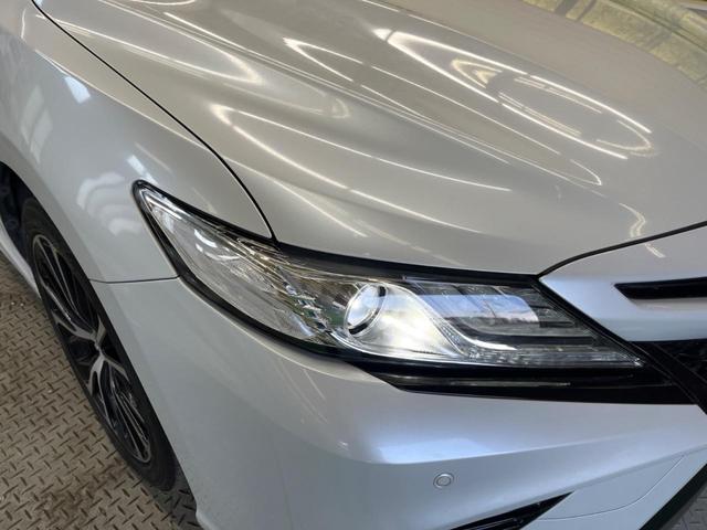 カムリ ＷＳ　禁煙車　純正９型ナビＴＶ　純正ＯＰ１８インチＡＷ　ブラインドスポットモニタ　バックカメラ　セーフティセンス　インテリジェントクリアランスソナー　ＬＥＤヘッド　半革シート　パワーシート　ＥＴＣ（14枚目）