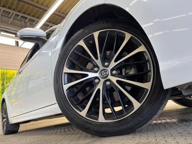 カムリ ＷＳ　禁煙車　純正９型ナビＴＶ　純正ＯＰ１８インチＡＷ　ブラインドスポットモニタ　バックカメラ　セーフティセンス　インテリジェントクリアランスソナー　ＬＥＤヘッド　半革シート　パワーシート　ＥＴＣ（15枚目）