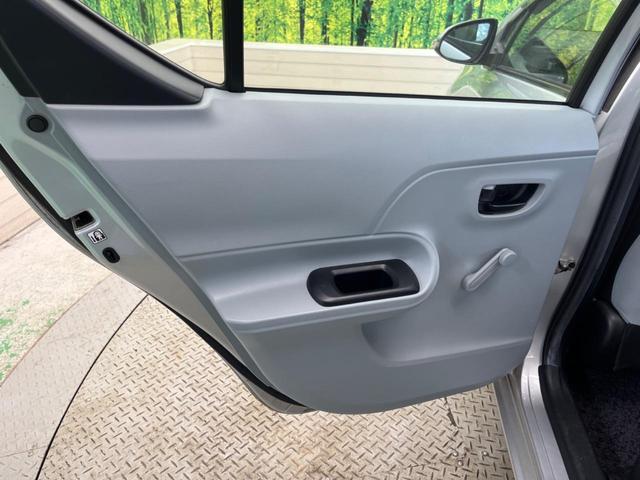 アクア Ｌ　禁煙車　純正ＣＤオーディオ　キーレス　オートエアコン　ＥＴＣ（32枚目）