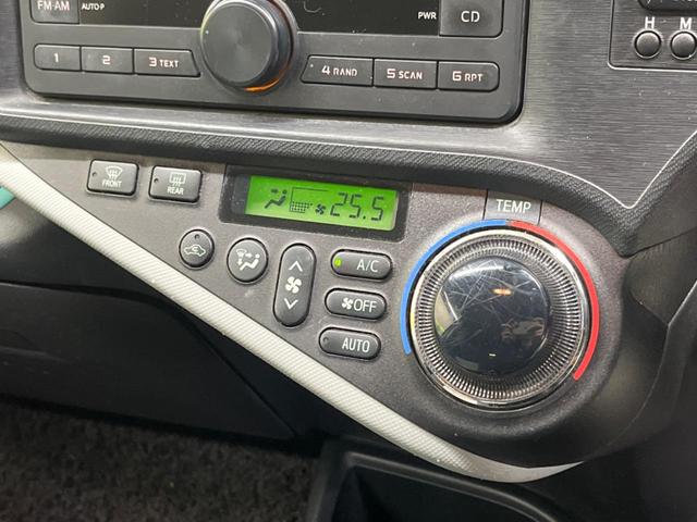 アクア Ｓ　禁煙車　スマートキー　ＥＴＣ　オートライト　オートエアコン　ＣＤ　４スピーカー　プライバシーガラス　電動格納ミラー　パワーウィンドウ　ラゲッジルームランプ　リアワイパー（5枚目）
