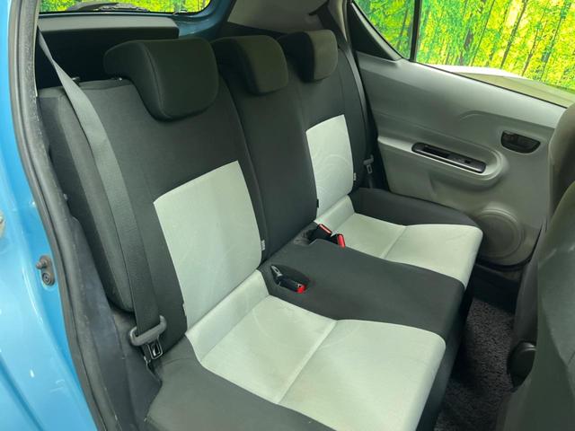 アクア Ｓ　禁煙車　スマートキー　ＥＴＣ　オートライト　オートエアコン　ＣＤ　４スピーカー　プライバシーガラス　電動格納ミラー　パワーウィンドウ　ラゲッジルームランプ　リアワイパー（9枚目）