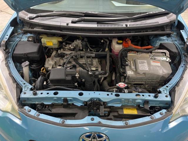 アクア Ｓ　禁煙車　スマートキー　ＥＴＣ　オートライト　オートエアコン　ＣＤ　４スピーカー　プライバシーガラス　電動格納ミラー　パワーウィンドウ　ラゲッジルームランプ　リアワイパー（18枚目）