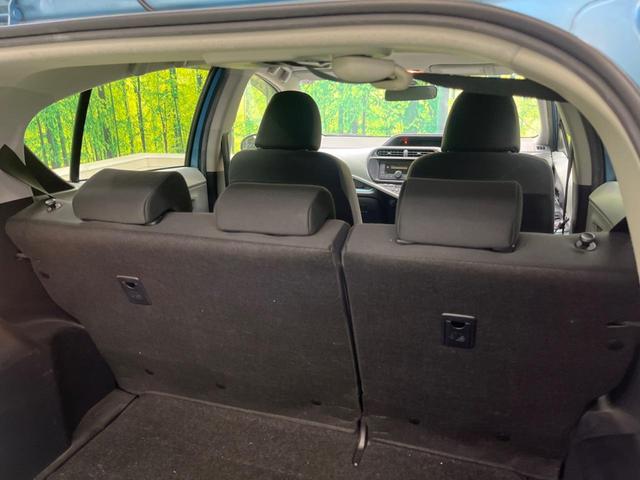 アクア Ｓ　禁煙車　スマートキー　ＥＴＣ　オートライト　オートエアコン　ＣＤ　４スピーカー　プライバシーガラス　電動格納ミラー　パワーウィンドウ　ラゲッジルームランプ　リアワイパー（30枚目）