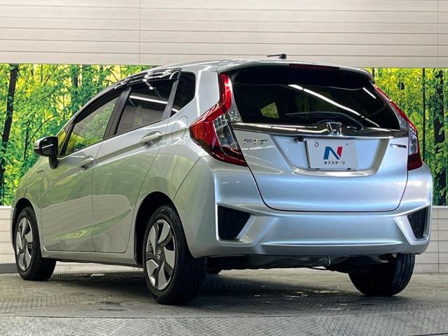 フィットハイブリッド Ｆパッケージ　あんしんＰＫＧ　ＬＥＤヘッド　禁煙車　ディスプレイオーディオ　バックカメラ　衝突被害軽減　ＥＴＣ　スマートキー　オートライト　オートエアコン　ステアリングリモコン　サイド／カーテンエアバッグ（27枚目）