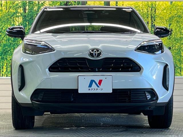 ヤリスクロス Ｚ　２トーンカラー　禁煙車　純正８型ナビＴＶ　パノラミックビューモニタ　ブラインドスポットモニタ　黒内装　フルＬＥＤヘッド　純正１８インチＡＷ　半革シート　パワーシート　シートヒーター　ＨＤＭＩ入力（14枚目）