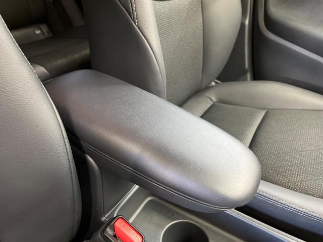 ヤリスクロス Ｚ　２トーンカラー　禁煙車　純正８型ナビＴＶ　パノラミックビューモニタ　ブラインドスポットモニタ　黒内装　フルＬＥＤヘッド　純正１８インチＡＷ　半革シート　パワーシート　シートヒーター　ＨＤＭＩ入力（37枚目）