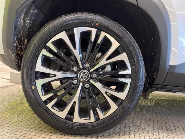 ヤリスクロス Ｚ　２トーンカラー　禁煙車　純正８型ナビＴＶ　パノラミックビューモニタ　ブラインドスポットモニタ　黒内装　フルＬＥＤヘッド　純正１８インチＡＷ　半革シート　パワーシート　シートヒーター　ＨＤＭＩ入力（59枚目）