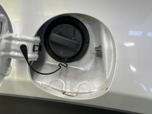 ヤリスクロス Ｚ　２トーンカラー　禁煙車　純正８型ナビＴＶ　パノラミックビューモニタ　ブラインドスポットモニタ　黒内装　フルＬＥＤヘッド　純正１８インチＡＷ　半革シート　パワーシート　シートヒーター　ＨＤＭＩ入力（61枚目）