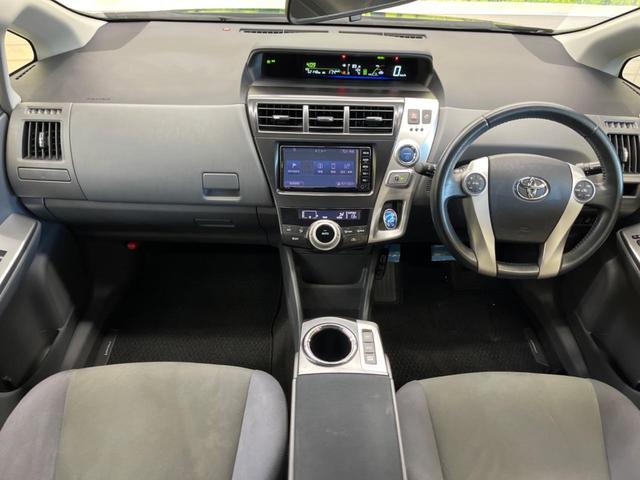 プリウスアルファ Ｓ　禁煙車　純正ナビＴＶ　バックカメラ　ＥＴＣ　Ｂｌｕｅｔｏｏｔｈ　スマートキー　純正１６インチＡＷ　フロントフォグランプ　革巻ステアリング　オートエアコン　オートライト　６スピーカー（2枚目）