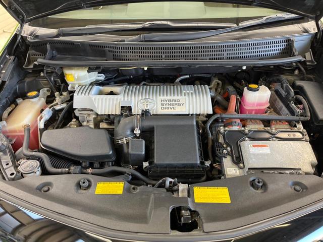 プリウスアルファ Ｓ　禁煙車　純正ナビＴＶ　バックカメラ　ＥＴＣ　Ｂｌｕｅｔｏｏｔｈ　スマートキー　純正１６インチＡＷ　フロントフォグランプ　革巻ステアリング　オートエアコン　オートライト　６スピーカー（19枚目）