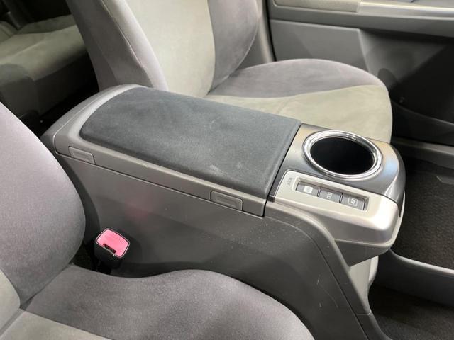 プリウスアルファ Ｓ　禁煙車　純正ナビＴＶ　バックカメラ　ＥＴＣ　Ｂｌｕｅｔｏｏｔｈ　スマートキー　純正１６インチＡＷ　フロントフォグランプ　革巻ステアリング　オートエアコン　オートライト　６スピーカー（31枚目）