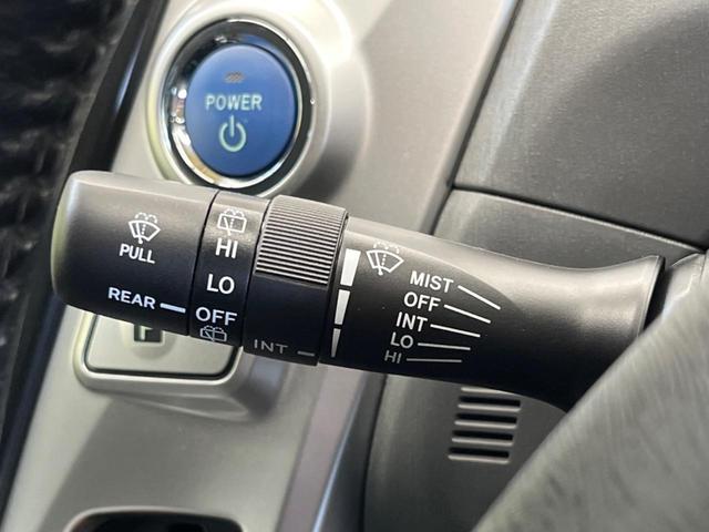 プリウスアルファ Ｓ　禁煙車　純正ナビＴＶ　バックカメラ　ＥＴＣ　Ｂｌｕｅｔｏｏｔｈ　スマートキー　純正１６インチＡＷ　フロントフォグランプ　革巻ステアリング　オートエアコン　オートライト　６スピーカー（45枚目）