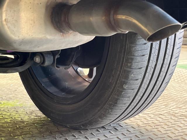 ヤリスクロス ハイブリッドＺ　２トーンカラー　禁煙車　純正８型ナビ　パノラミックビューモニタ　黒内装　セーフティセンス　ブラインドスポットモニタ　フルＬＥＤヘッド　純正１８インチＡＷ　半革シート　パワーシート　シートヒーター（23枚目）