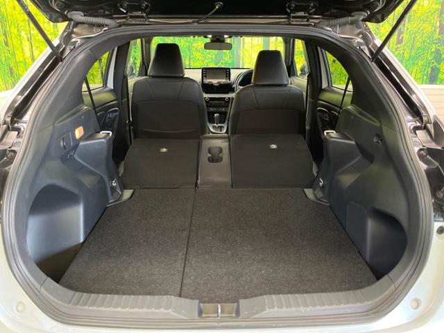 ヤリスクロス ハイブリッドＺ　２トーンカラー　禁煙車　純正８型ナビ　パノラミックビューモニタ　黒内装　セーフティセンス　ブラインドスポットモニタ　フルＬＥＤヘッド　純正１８インチＡＷ　半革シート　パワーシート　シートヒーター（38枚目）